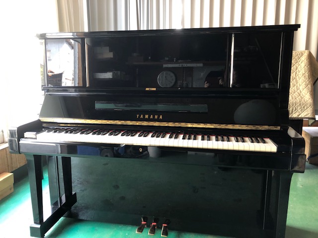 YAMAHA PIANO UX-3